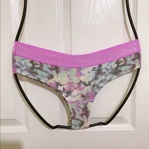 4/$38 💖PINK Victoria’s Secret Panty